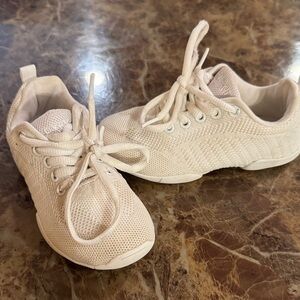 Stylish Cream Sneakers